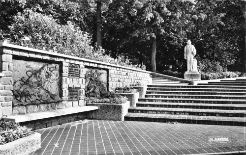 BR50707 Cambrai le monument d alfred de vugny Frankreich