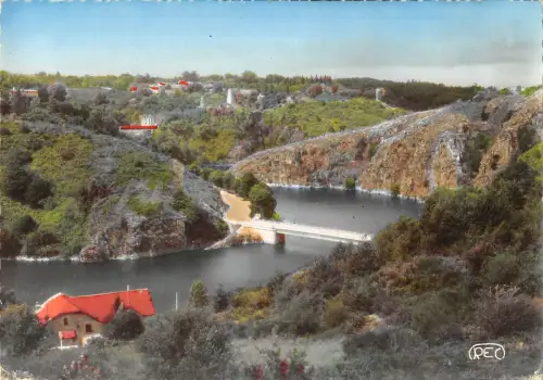 BR49311 corzant le nouveau pont sur la creuse Frankreich