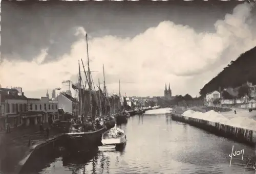 BR40770 Quimper le port Frankreich