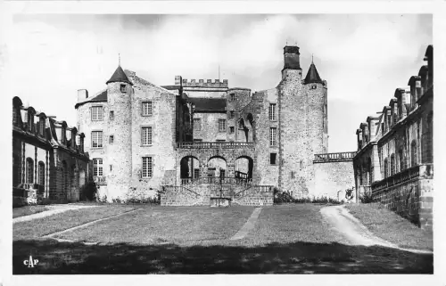 B106651 Frankreich Env. de Chatelguyon Le Chateau de Chazeron