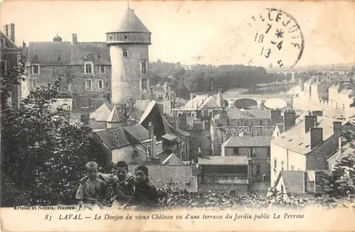 B106745 Frankreich Schloss Laval Le Donjon du Vieux