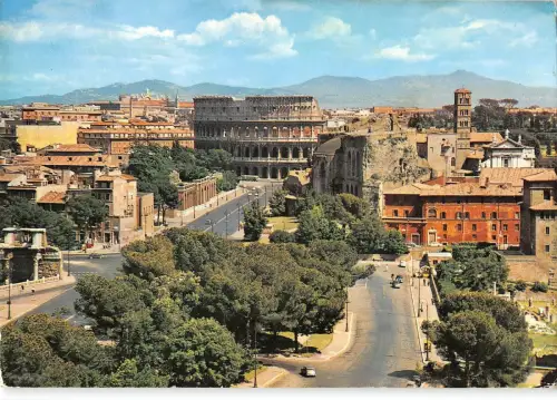 BT1668 roma veduta aerea del colosseo italy