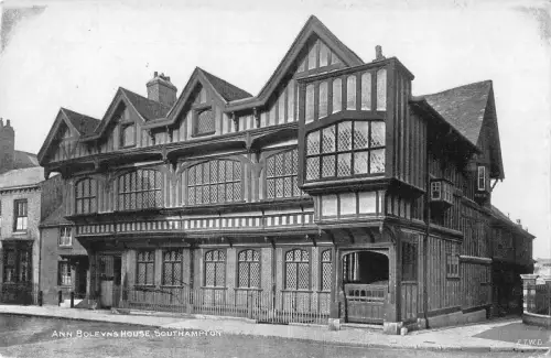 uk23727 ann boleyns house southampton real photo uk