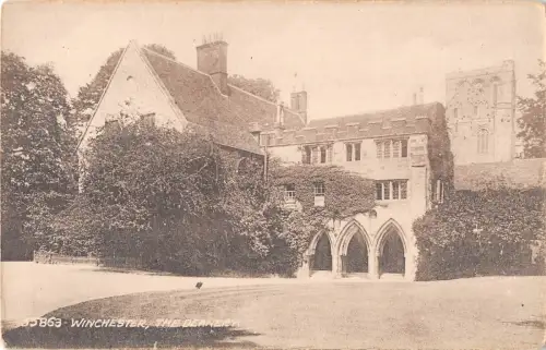 uk21188 the deanery winchester real photo uk