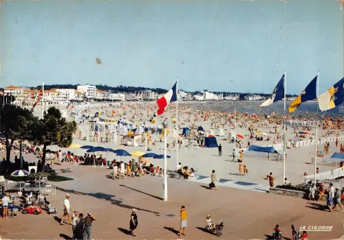 BT8882 Royan la plage France