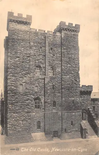 uk22257 the old castle newcastle upon tyne real photo uk