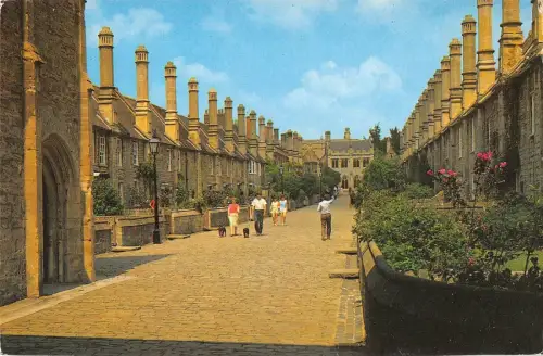 BR76303 Vicar s Close Wells UK