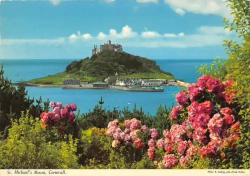 BR83043 st michael s mount cornwall uk
