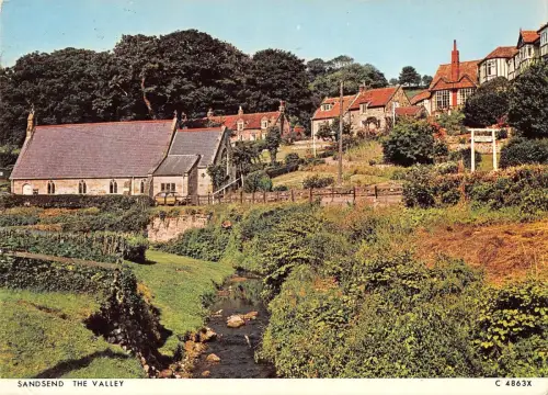 BR90909 sandsend the valley uk