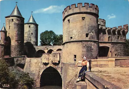 BT12923 Metz jeune lorraine Folklore Tracht Frankreich