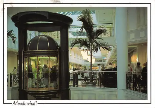 BR83094 meadowhall park lane centre sheffield uk