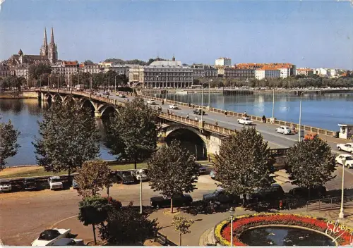 BR50280 Le pont saint esprit sur l adour Bayonne Frankreich