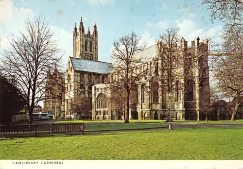 B102209 canterbury cathedral uk