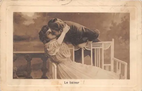 B39311 Le Baiser Paar