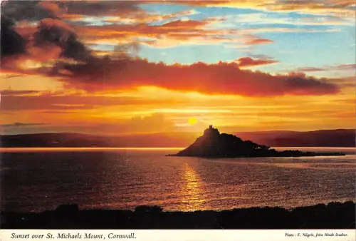 BR92468 Sonnenuntergang über St Michaels Mount Cornwall bei Nacht UK