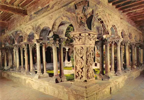 BR51475 Aix en provence cathedral saint sauveur le cloitre Frankreich