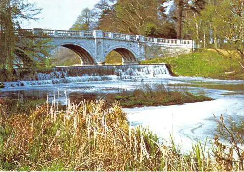 B100009 brocket park uk