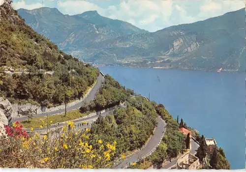 BT1095 lago di garda riva strada del ponale italy