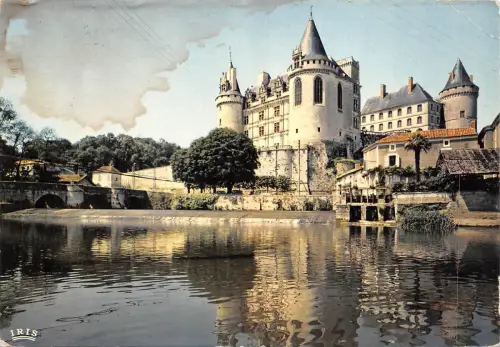 BF380 la rochefoucauld le chateau france