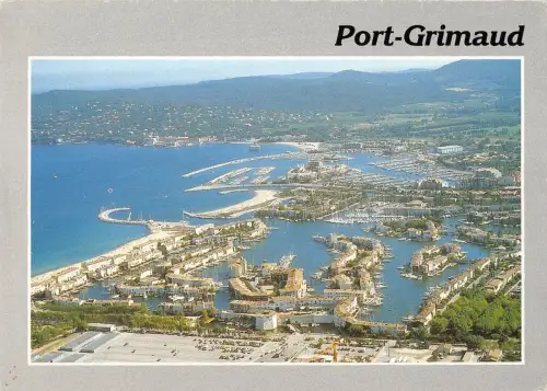 BR77148 port grimaud cite lacuster france
