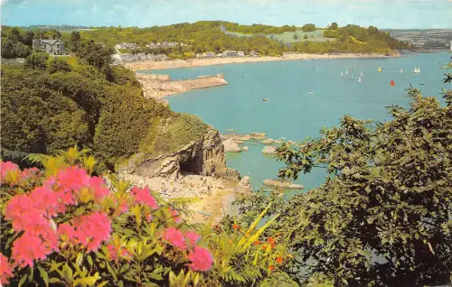 B88329 the glen beach saundersfoot wales 14x9cm