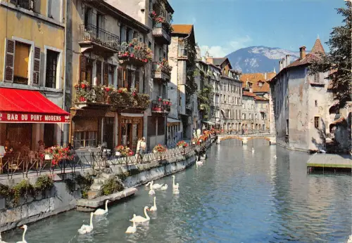 BF1649 annecy le thiou et les vieux quartiers Frankreich