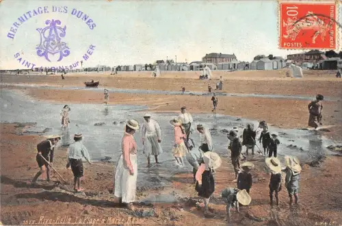 BR72863 riva relia la plage a maree basse france