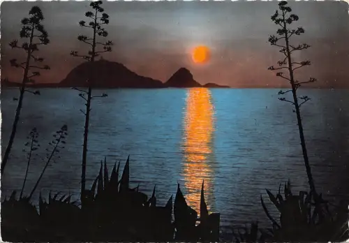 BR26468 Coucher de soleil a ile Rousse France