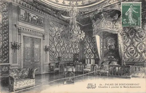 BR72086 chambre a coucher de marie antoinette palais de fontainebleau france