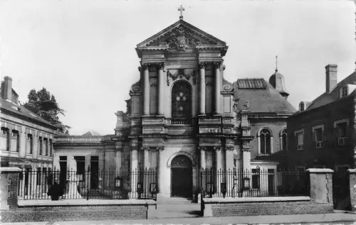 BR47932 La chapelle des carmelites a lisieux France