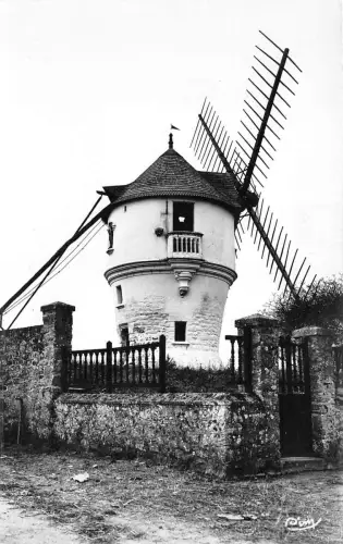 BR11865 Batz sur mer Moulin de la Masse moulin a vent wind mil france Echtfoto