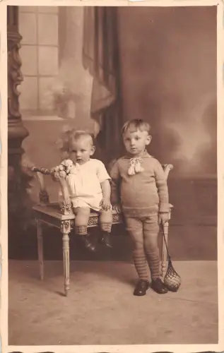 BR57638 Kind Enfant 1