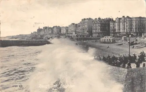 uk30021 rough sea brighton real photo uk