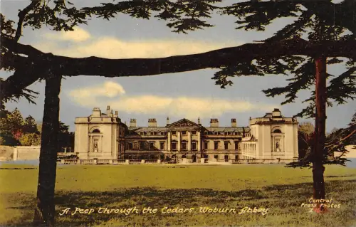 uk200 a peep chrough the cedars woburn abbey uk