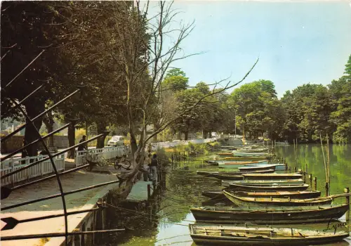 BR30492 Enghien les bains Bord du lac Frankreich