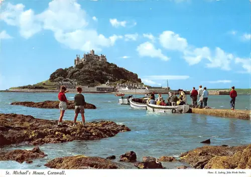 B102470 st michael s mount cornwall uk