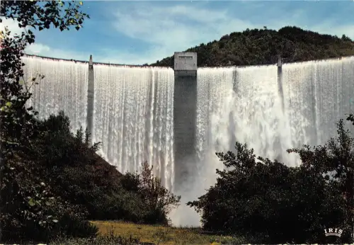 BR54603 Barrage d hautefage la Broquerie Argentat france