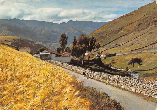BR25450 Poblado en los Andes Venezolanos Kleinbauer 2 Scans Venezuela