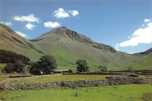 BR76274 toller Giebel von wasdale head uk