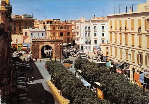 B91106 tunesien porte de france tunis
