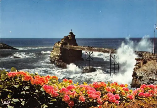 BT6742 Biarritz le rocher de la vierge France