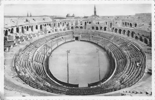 BF9253 nimes interieure des arenes romaines france Frankreich