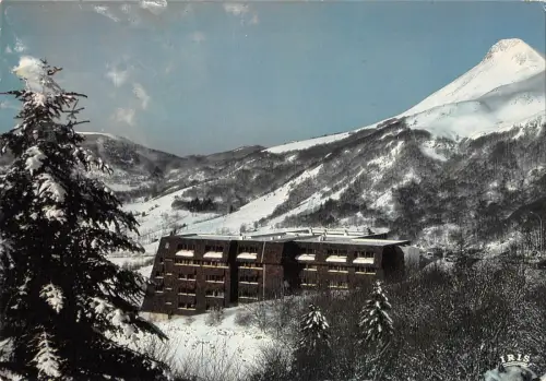 BT9875 Super lioran village de vacances de la ville de brive France