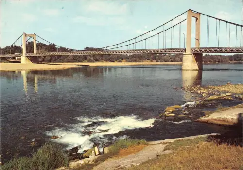 BT7060 Cosne sur loire le pont sur la loire Frankreich