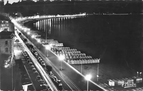 BR51950 Sables d olonne la plage et le remblai Frankreich