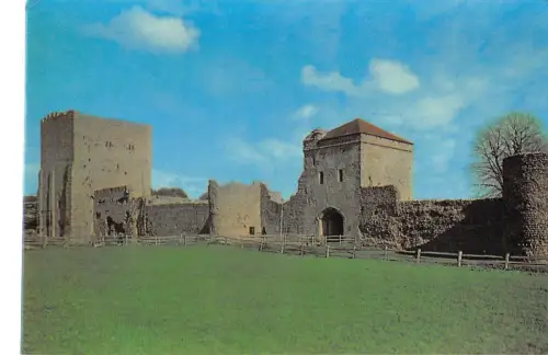 BR90077 Portchester Castle Portsmouth Hampshire UK