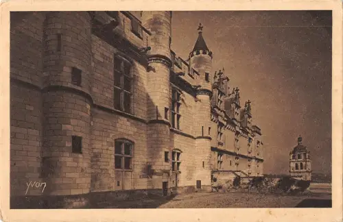 BF10313 Fassade orientale le chateau de loches france Frankreich