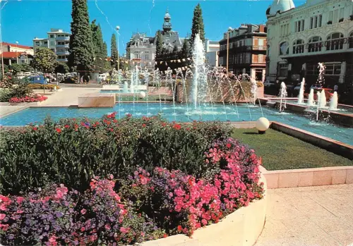 BT4802 Vichy place de la poste France