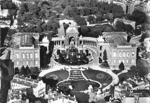 BT7017 Marseille le palais longhamp France