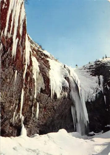 BF165 le mont dore la grande cascade France